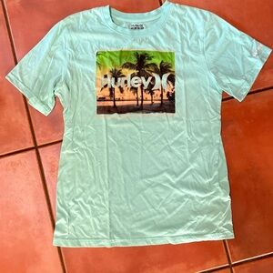 Hurley XL tshirt